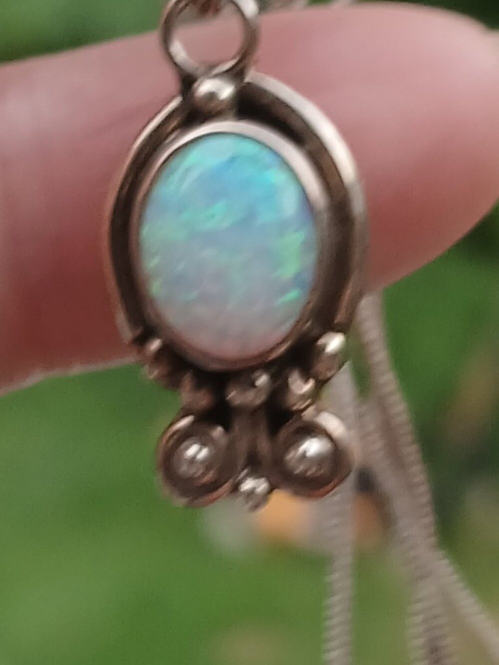 opal pendant on sterling silver chain - Picture 5 of 16